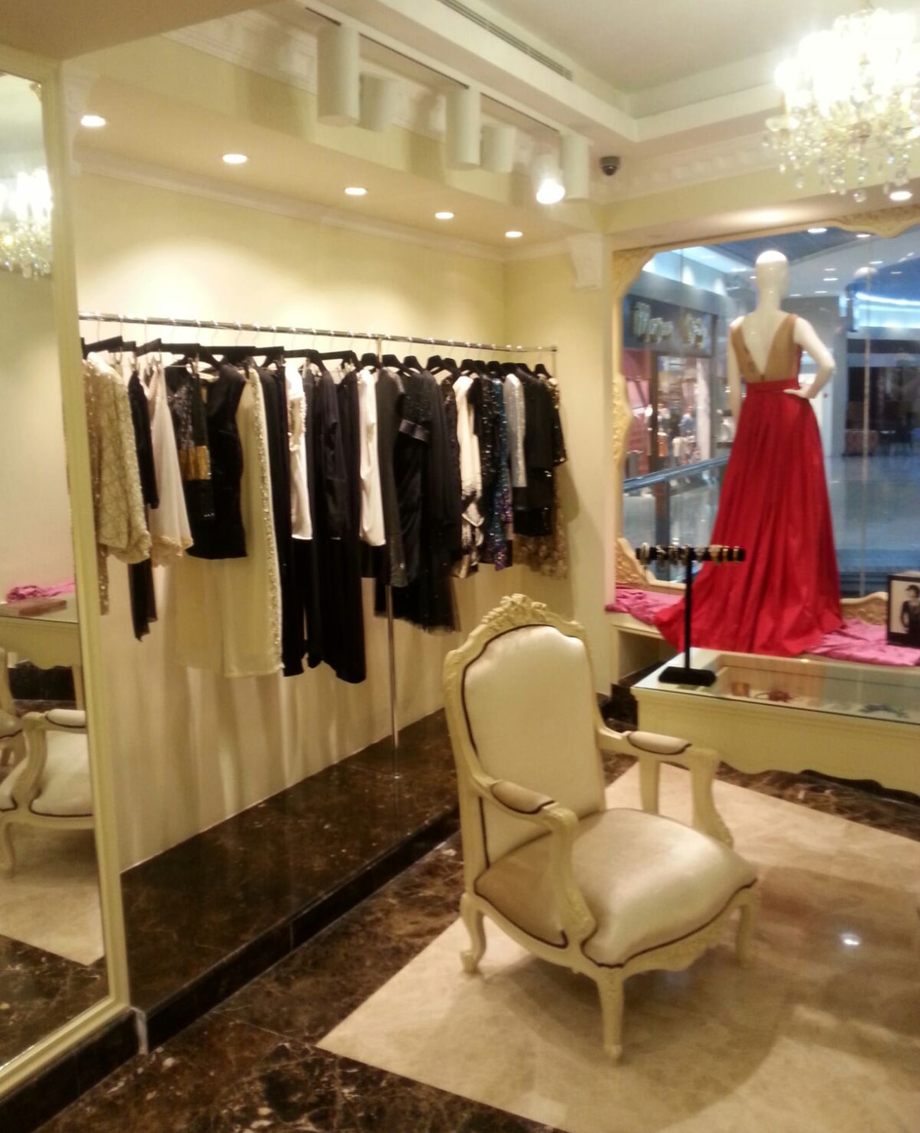 Maison Sez Fashion Boutique 5